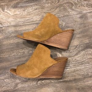 Lucky Brand Reygan Peep Toe Wedge